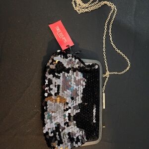 TREASURE & BOND Black and Silver Sequin Wristlet